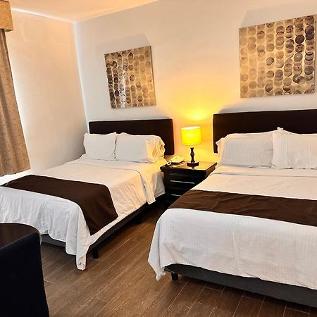 Fresnillo de González Echeverría Hotel Del Fresno מראה חיצוני תמונה
