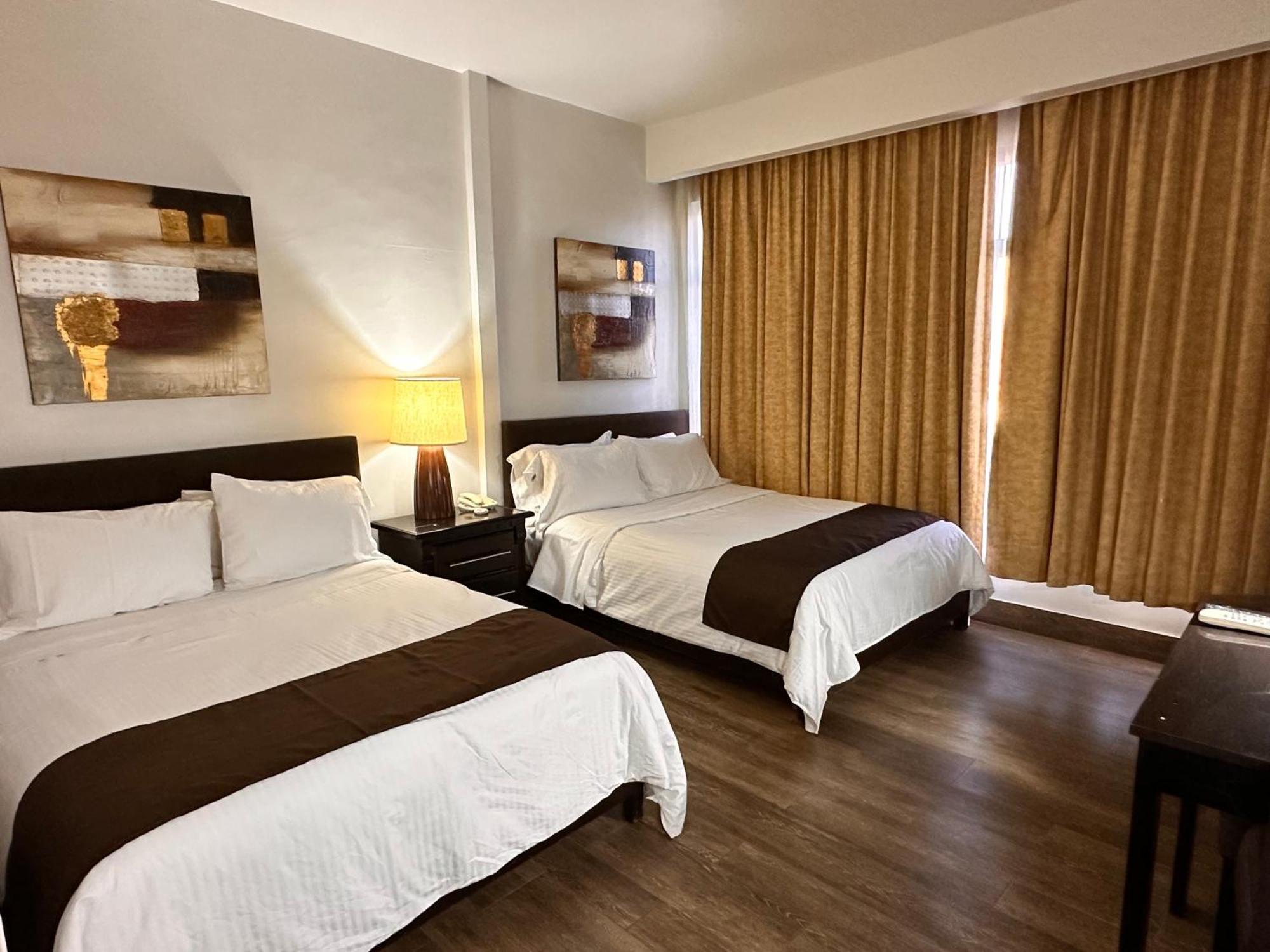 Fresnillo de González Echeverría Hotel Del Fresno מראה חיצוני תמונה