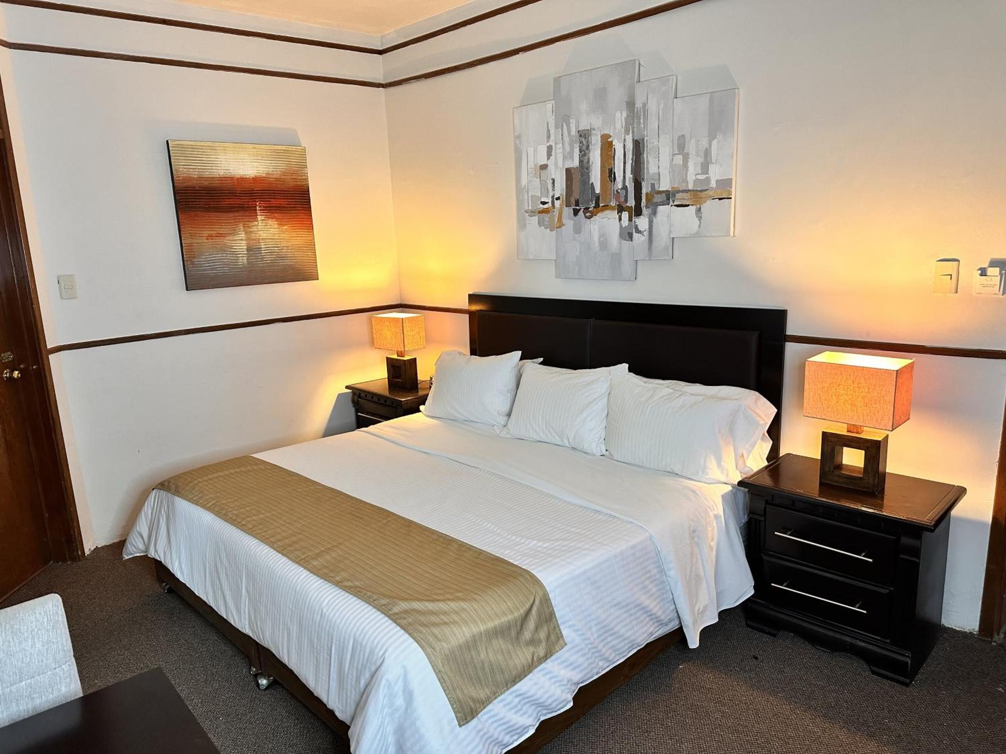 Fresnillo de González Echeverría Hotel Del Fresno מראה חיצוני תמונה